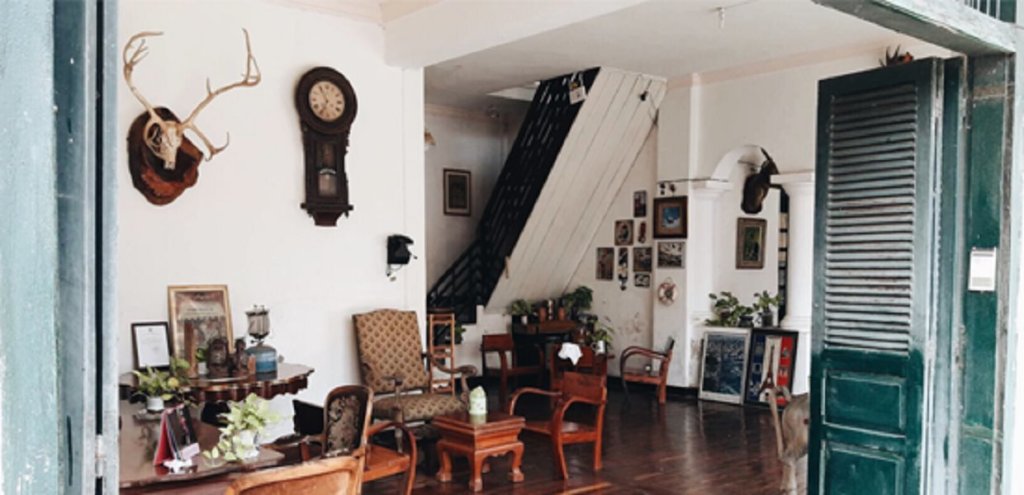 Чианг-Хан: The White House Chiangkhan Villa