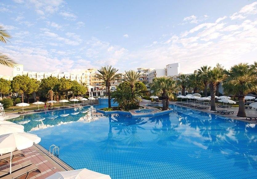 Белек: Barcelo Tatbeach & Golf Resort