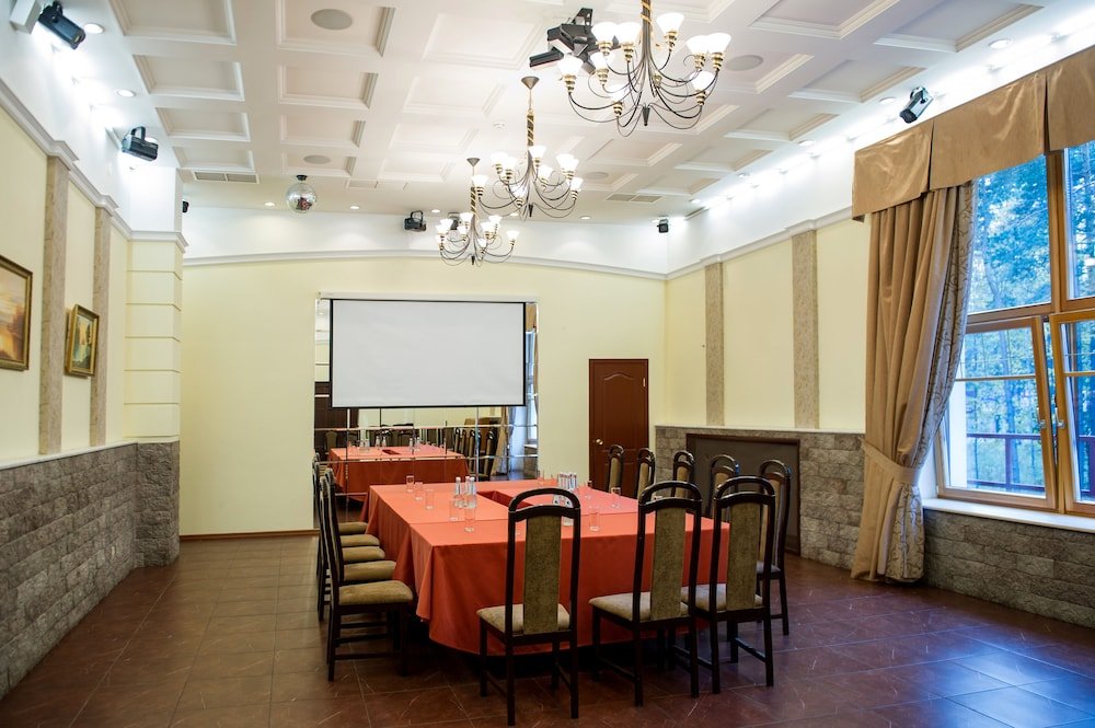 Громово: Country club Dacha