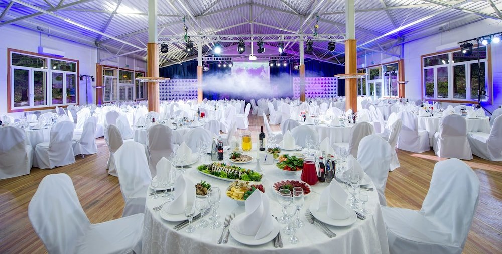Громово: Country club Dacha