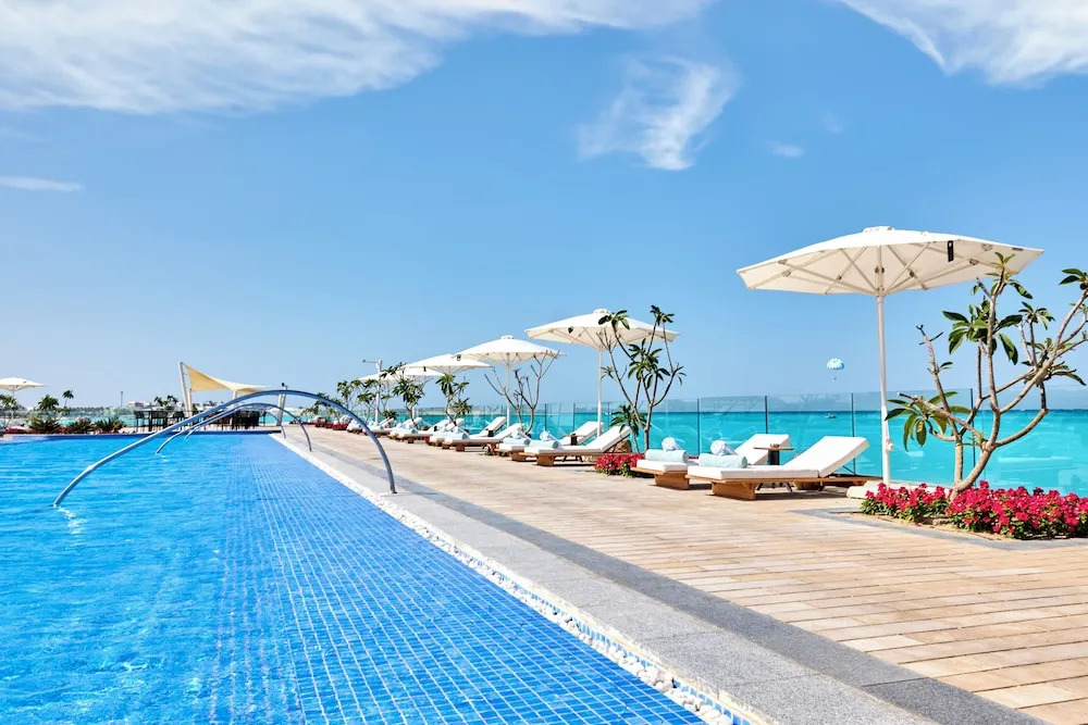 Эль-Аламейн: Address Marassi Beach Resort