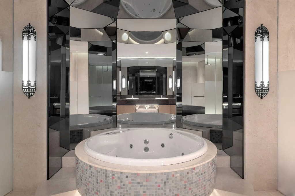 Дубай: Marriott Marquis Dubai