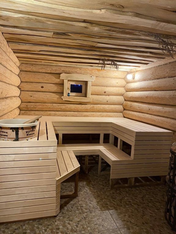 Нижние Котицы: Гостевой дом Дикий Гусь