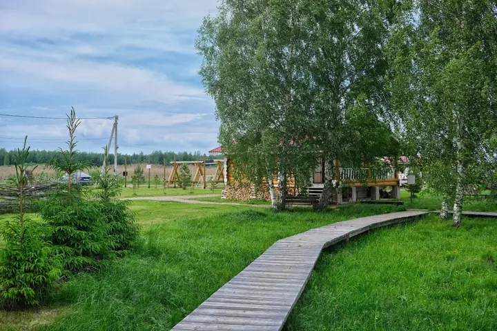 Нижние Котицы: Гостевой дом Дикий Гусь