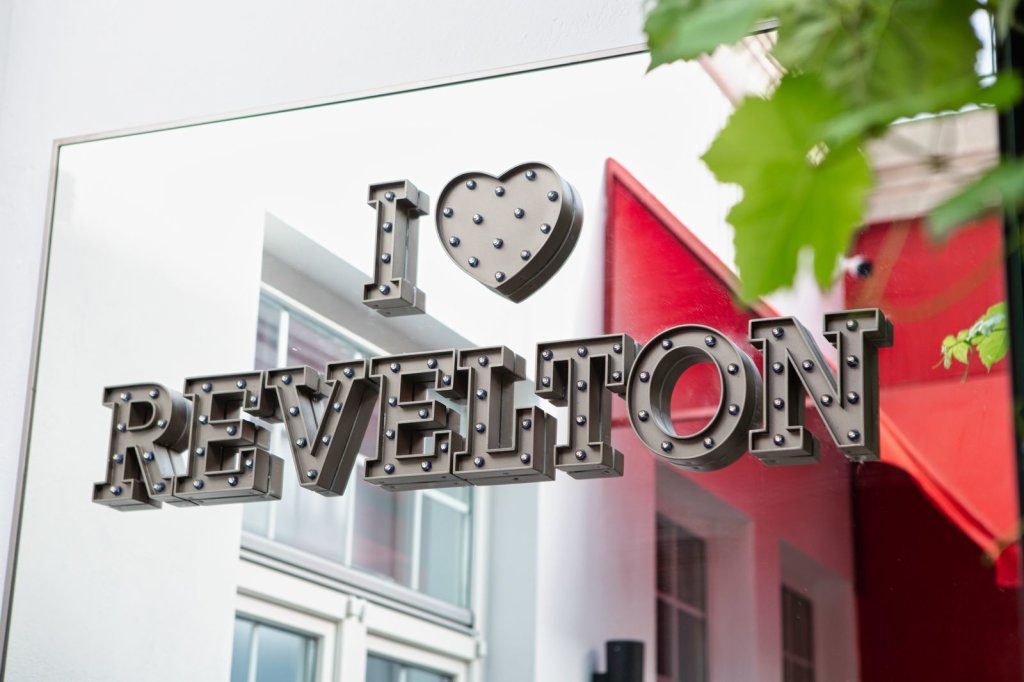 Баку: Апарт-отель Revelton Studios