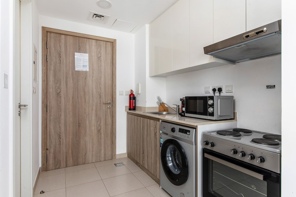 Дубай: Perfect Studio in UNA Apartments