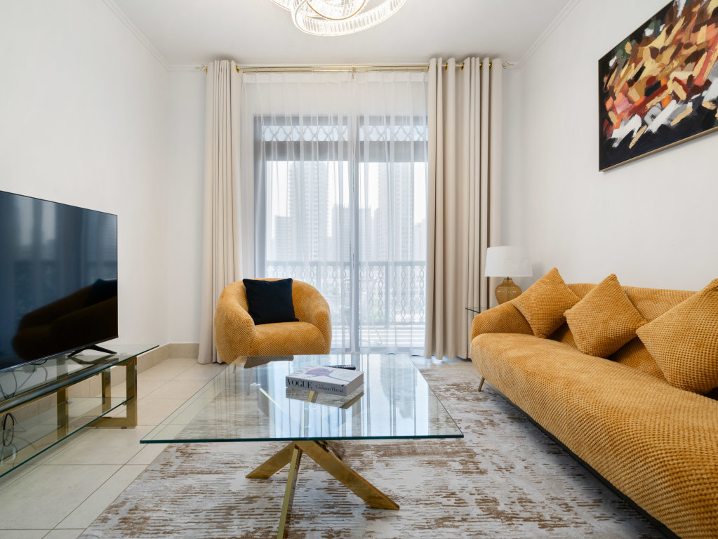Дубай: Апартаменты Unique 1BR with Balcony Downtown