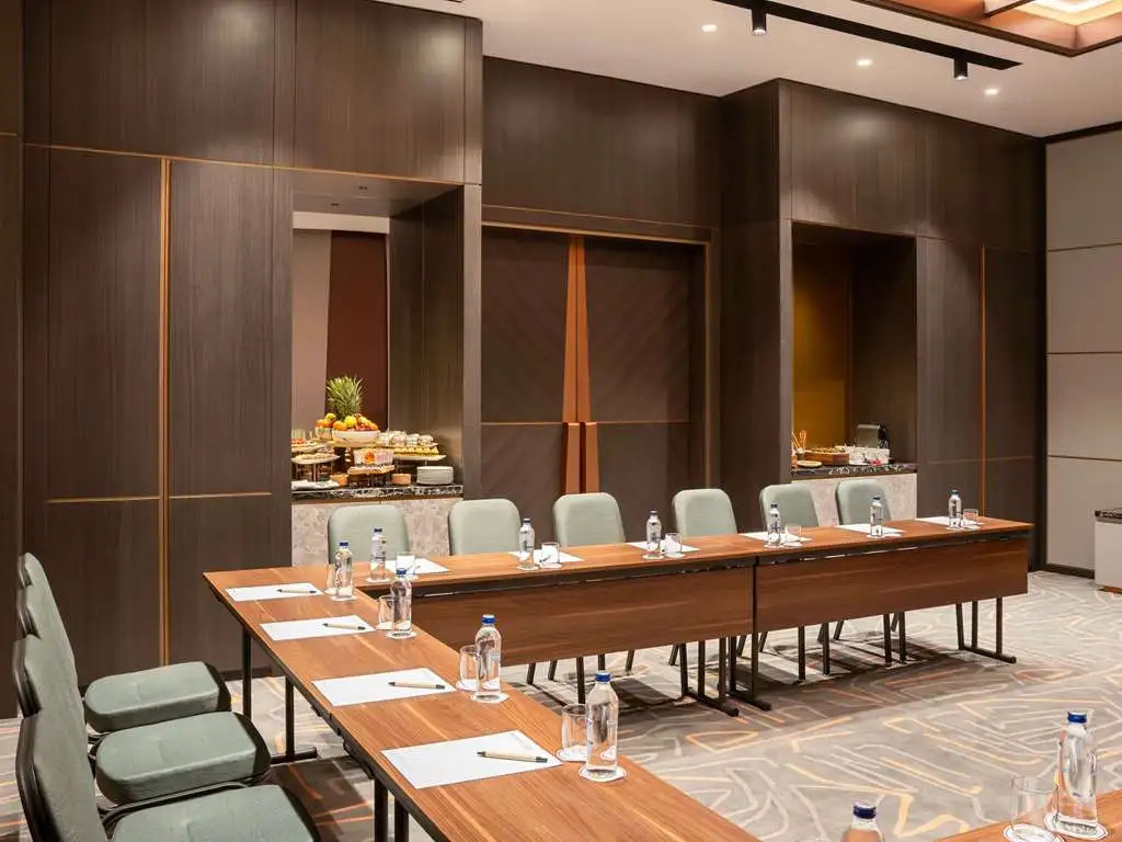 Стамбул: Mövenpick Hotel Istanbul Marmara Sea