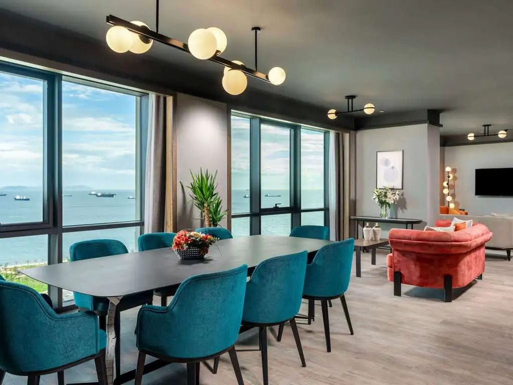 Стамбул: Mövenpick Hotel Istanbul Marmara Sea