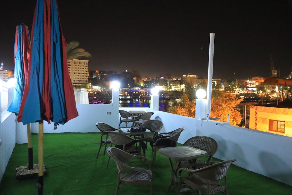 Асуан: crystala guest house