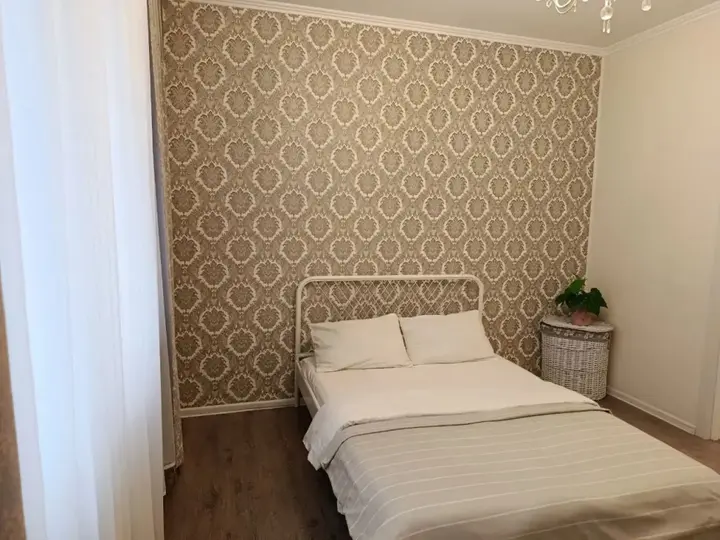 Свердловский: Апартаменты Квартира AlexHome РП Свердловский Алексея Короткова 1
