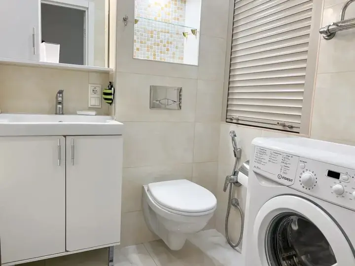 Свердловский: Апартаменты Квартира AlexHome РП Свердловский Алексея Короткова 1
