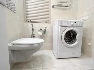 Свердловский: Апартаменты Квартира AlexHome РП Свердловский Алексея Короткова 1