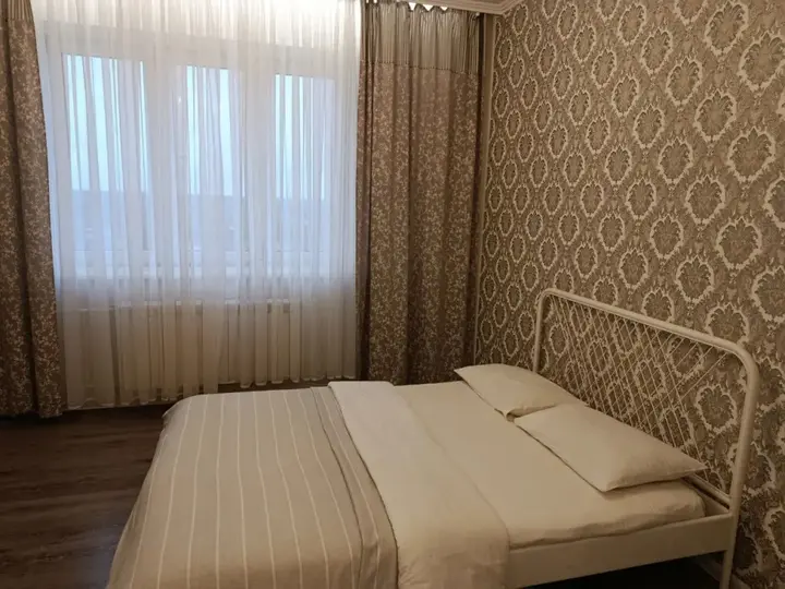 Свердловский: Апартаменты Квартира AlexHome РП Свердловский Алексея Короткова 1