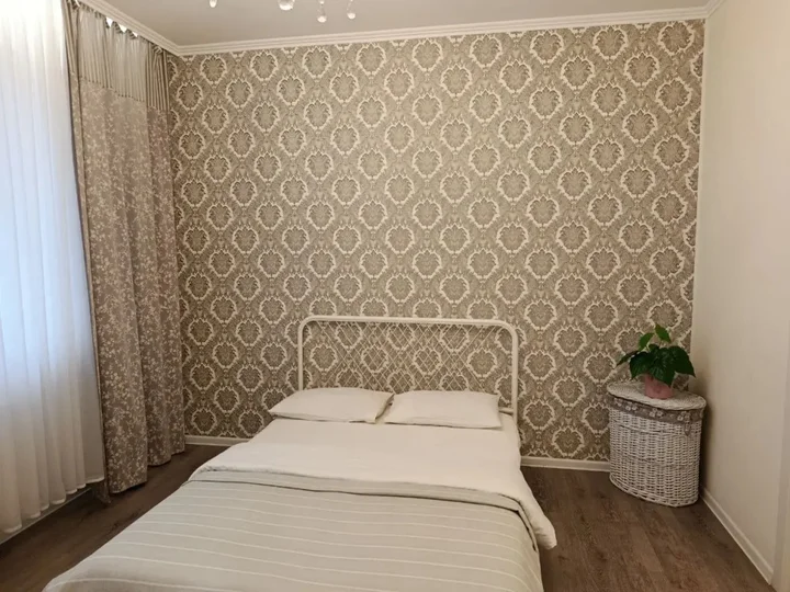 Свердловский: Апартаменты Квартира AlexHome РП Свердловский Алексея Короткова 1
