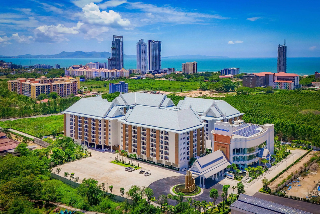 На Чом Тхиан: Wyndham Jomtien Pattaya