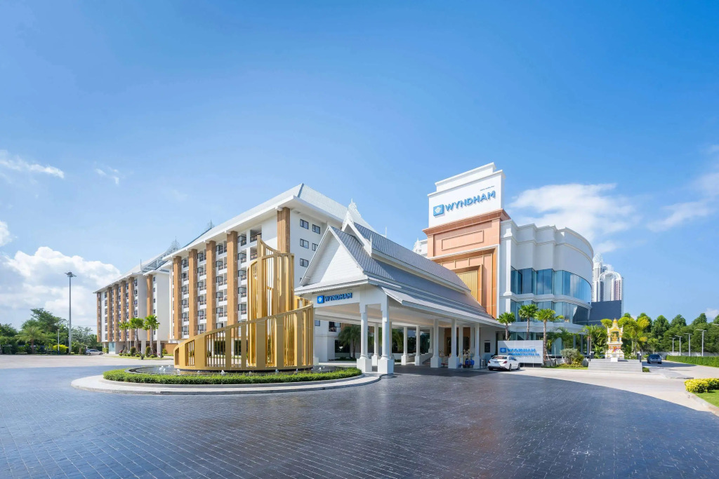 На Чом Тхиан: Wyndham Jomtien Pattaya