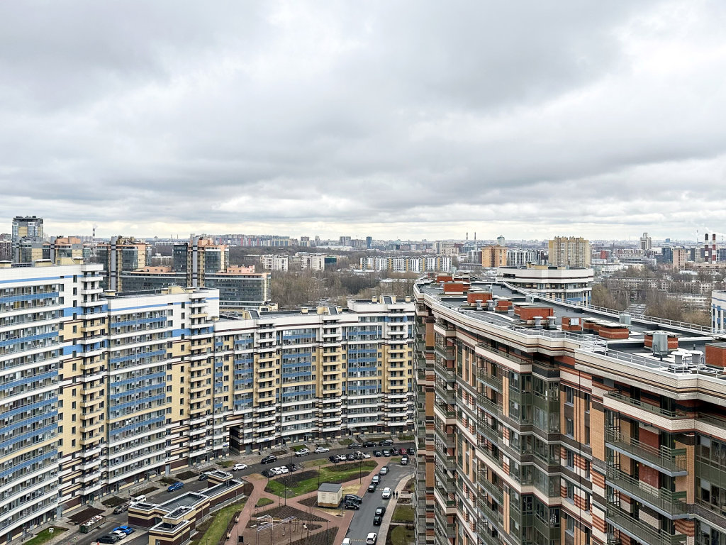 Санкт-Петербург: Апартаменты RoomyRoom На Высоте у метро Пионерская