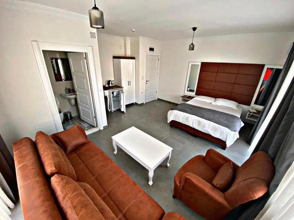 Силифке: Lotus Hotel