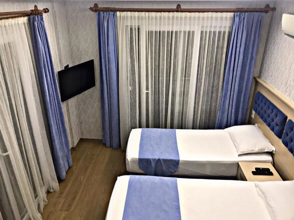 Силифке: Lotus Hotel
