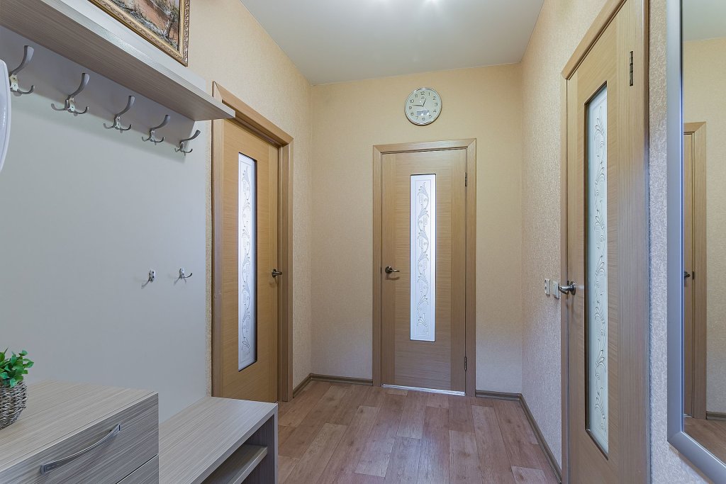 Нижний Новгород: Квартира на Мещерском бульваре 5а-157