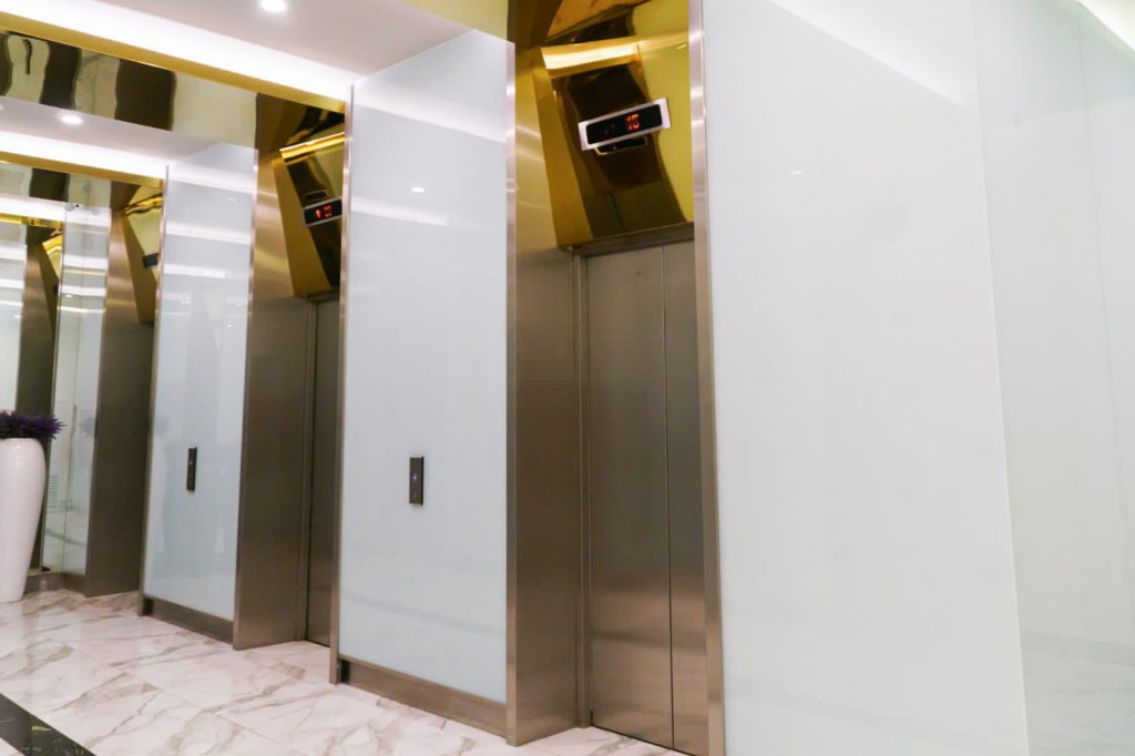 Батуми: Апарт-отель KING DAVID & Orbi City Batumi