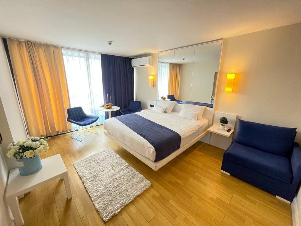 Батуми: Апарт-отель KING DAVID & Orbi City Batumi