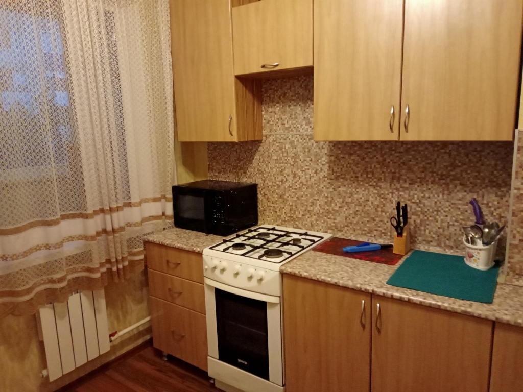 Новокуйбышевск: Апартаменты на Дзержинского 38Б