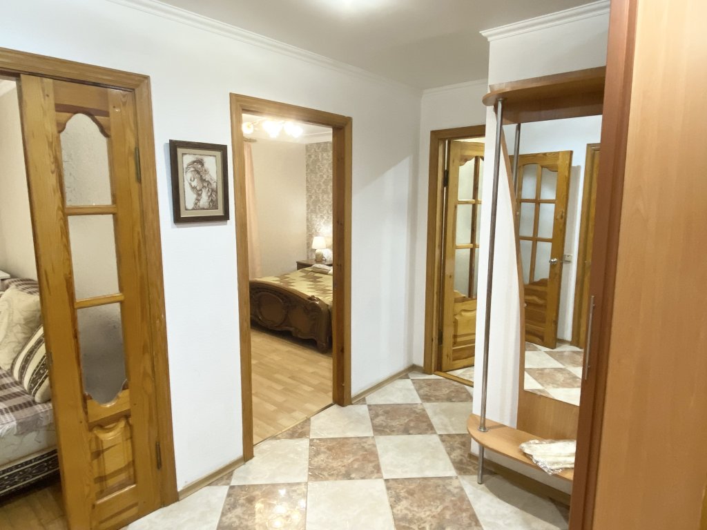 Симферополь: Апартаменты RIJANS