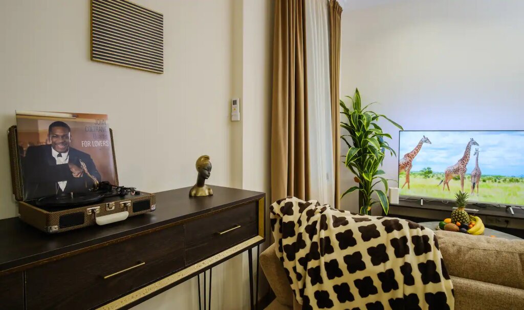 Тбилиси: BB Residence Sololaki