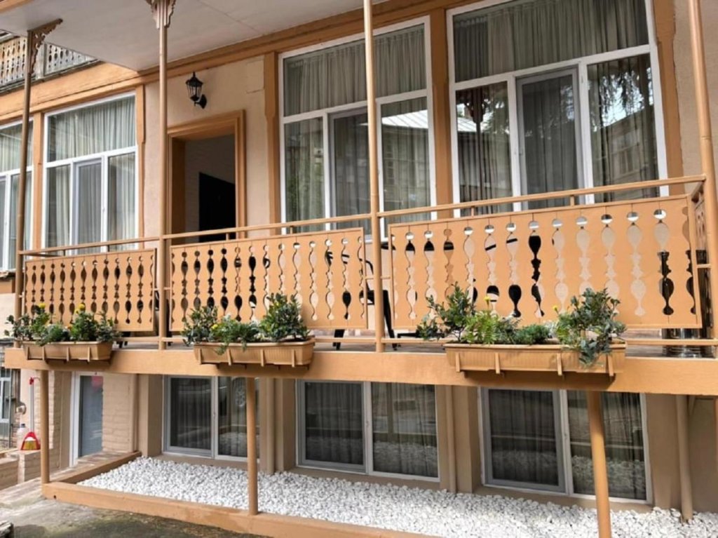 Тбилиси: BB Residence Sololaki