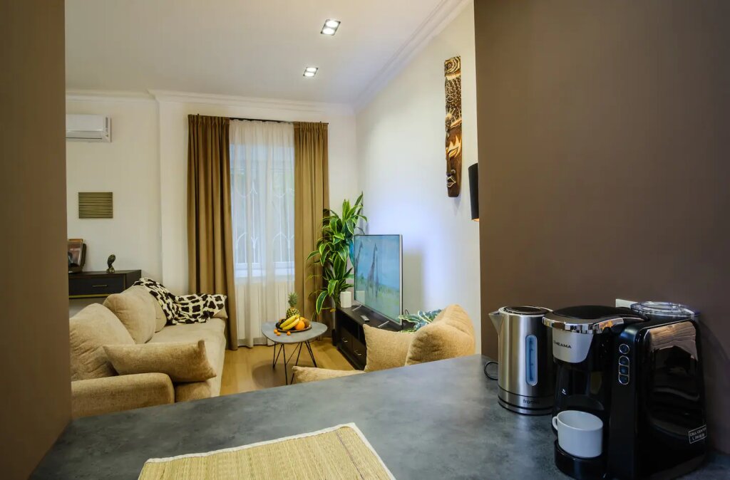 Тбилиси: BB Residence Sololaki