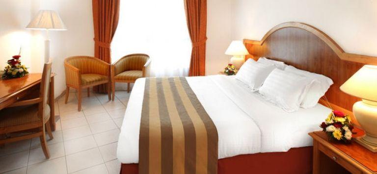 Дубай: High End 2 Hotel Apartments