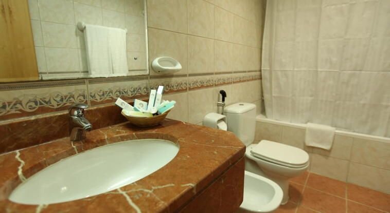 Дубай: High End 2 Hotel Apartments