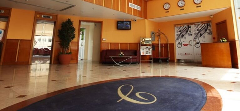 Дубай: High End 2 Hotel Apartments