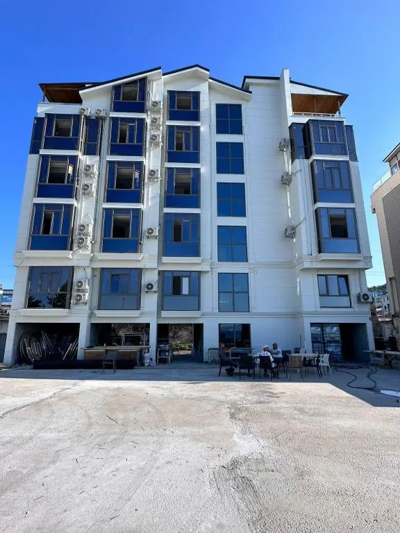 Дериндже: Mohti Otel Karamürsel