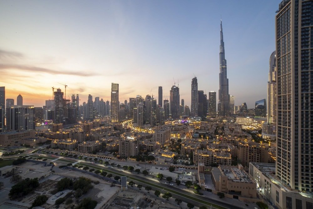 Дубай: Upgraded Apartment w Stunning Burj Khalifa View
