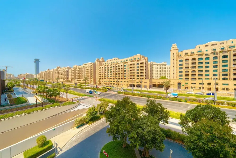Дубай: DXB - Five - 30308 - PJ