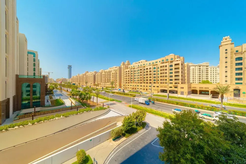 Дубай: DXB - Five - 30308 - PJ
