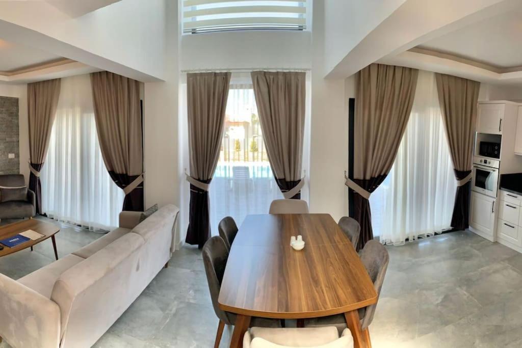 Фетхие: Nokta Park I 4+1 Villa, Özel Havuzlu