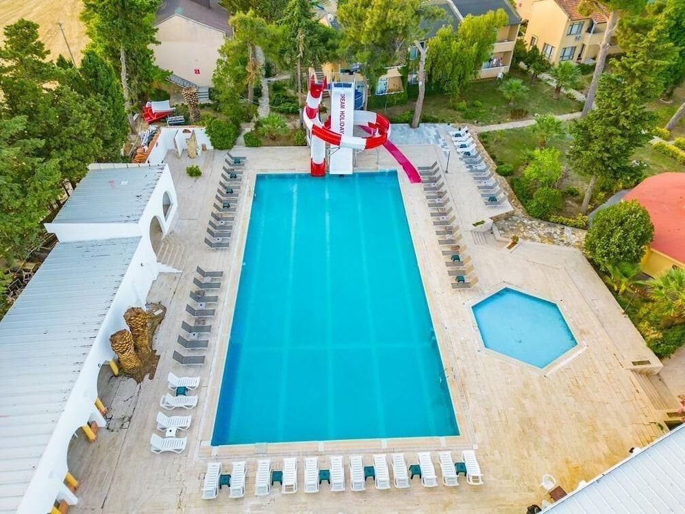Эдремит: Dream Holiday Resort