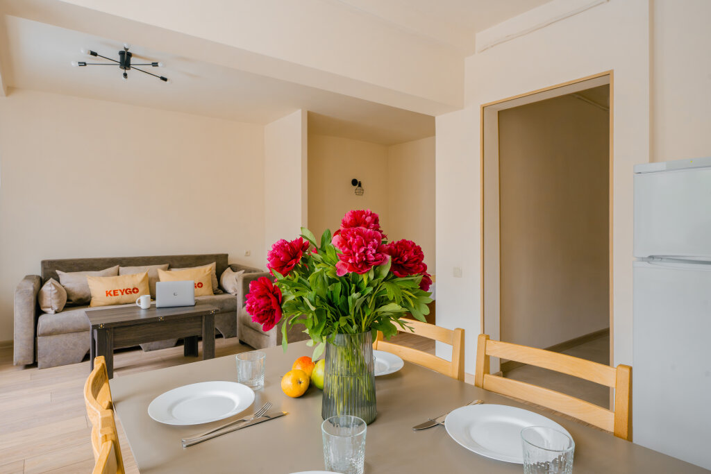 Ереван: Апартаменты 1BR Downtown Oasis Private Balcony by Keygo 82