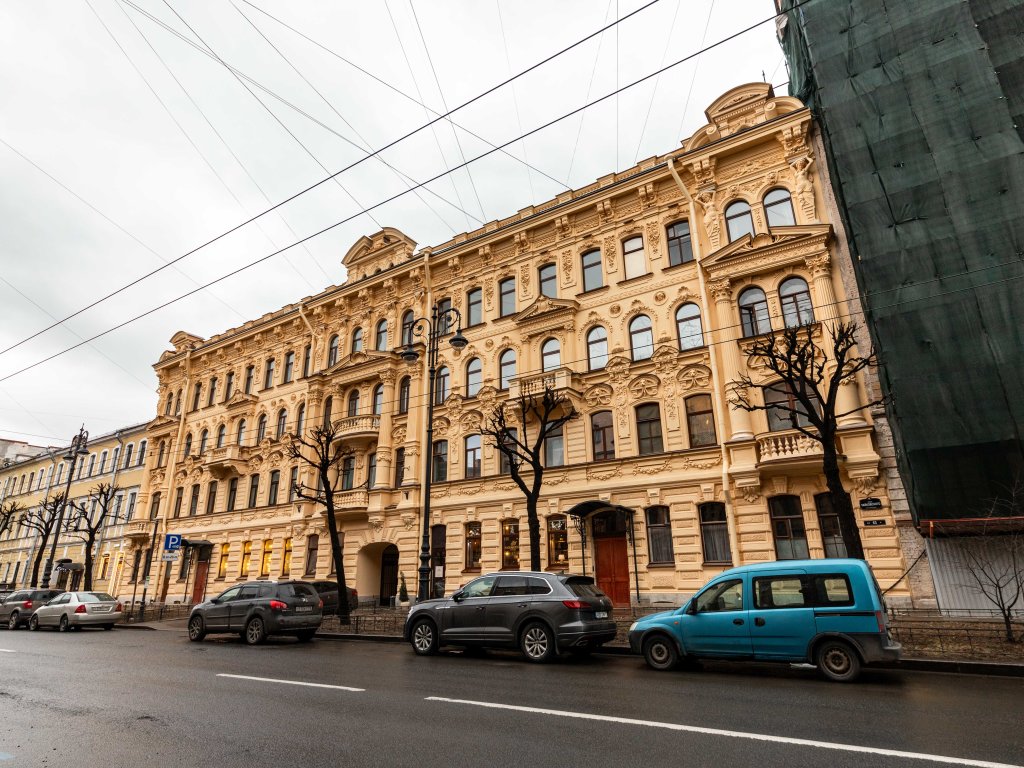 Санкт-Петербург: Апартаменты на Чайковского 63
