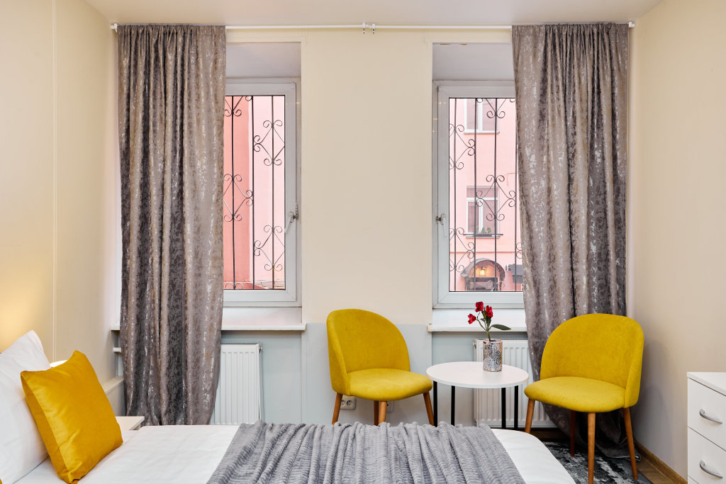 Санкт-Петербург: Гостевой дом Mayakovsky Rooms