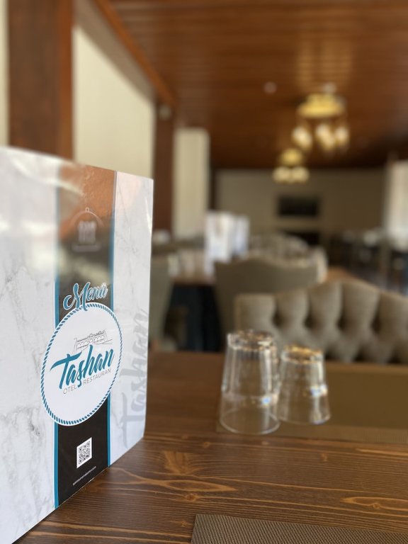 Везиркёпрю: Tarihi Tashan Otel