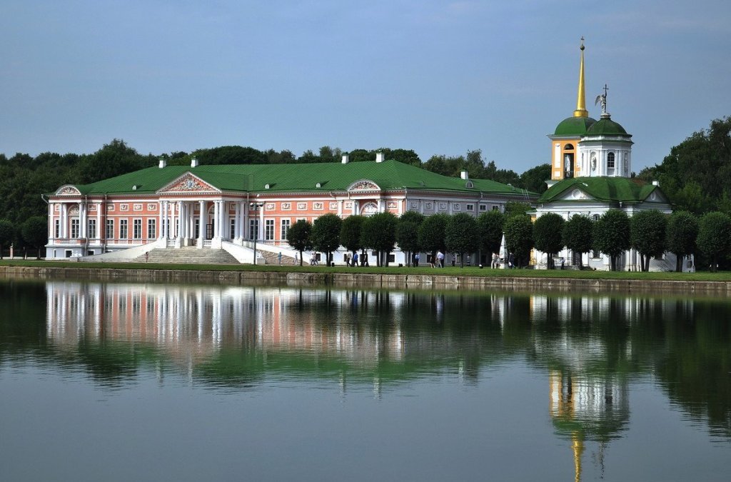 Москва: Апартаменты Маевка 110