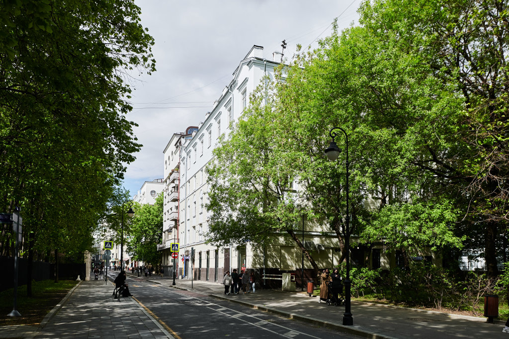 Москва: Квартира GM Apartments Модная Трехкомнатная на Патриарших