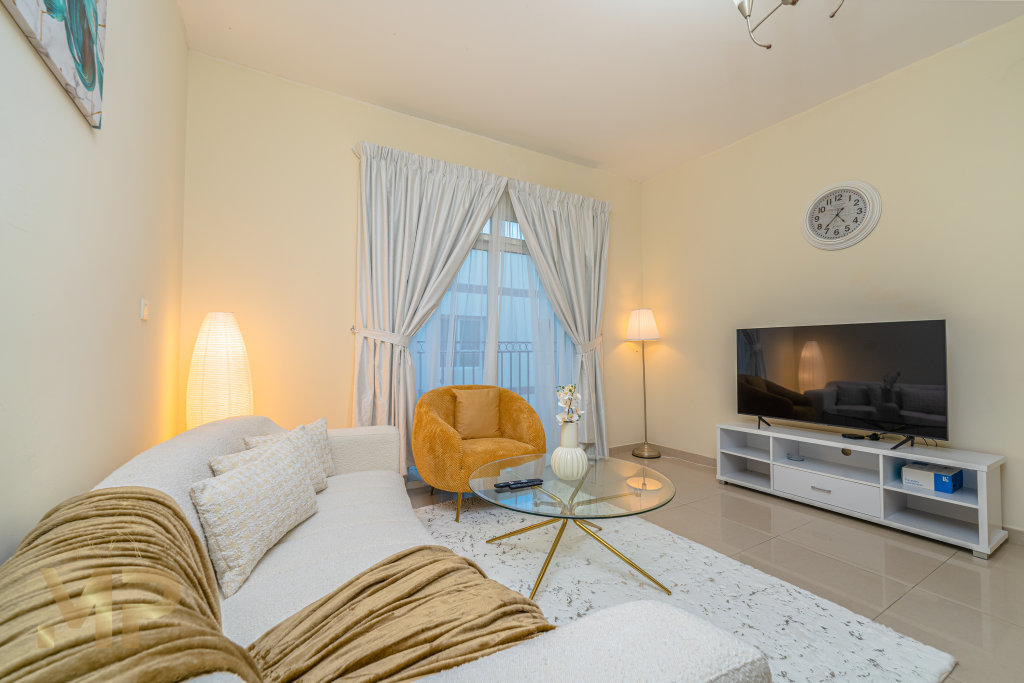 Дубай: Апартаменты Marco Polo - Modern Luxury Apt in JVC: 1BR Gem with City Views