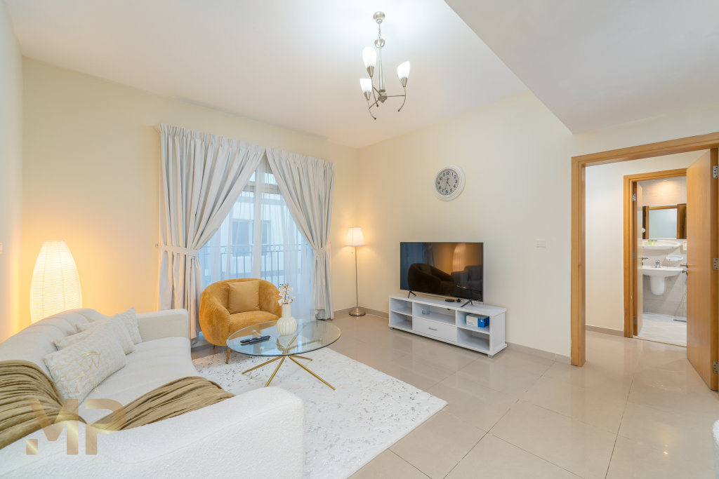 Дубай: Апартаменты Marco Polo - Modern Luxury Apt in JVC: 1BR Gem with City Views