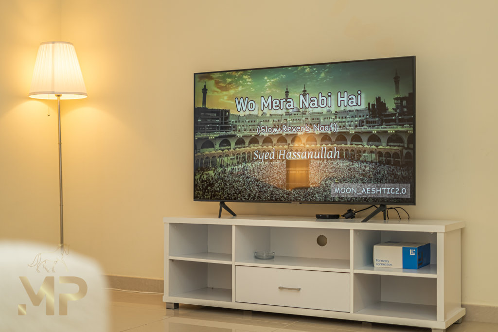 Дубай: Апартаменты Marco Polo - Modern Luxury Apt in JVC: 1BR Gem with City Views